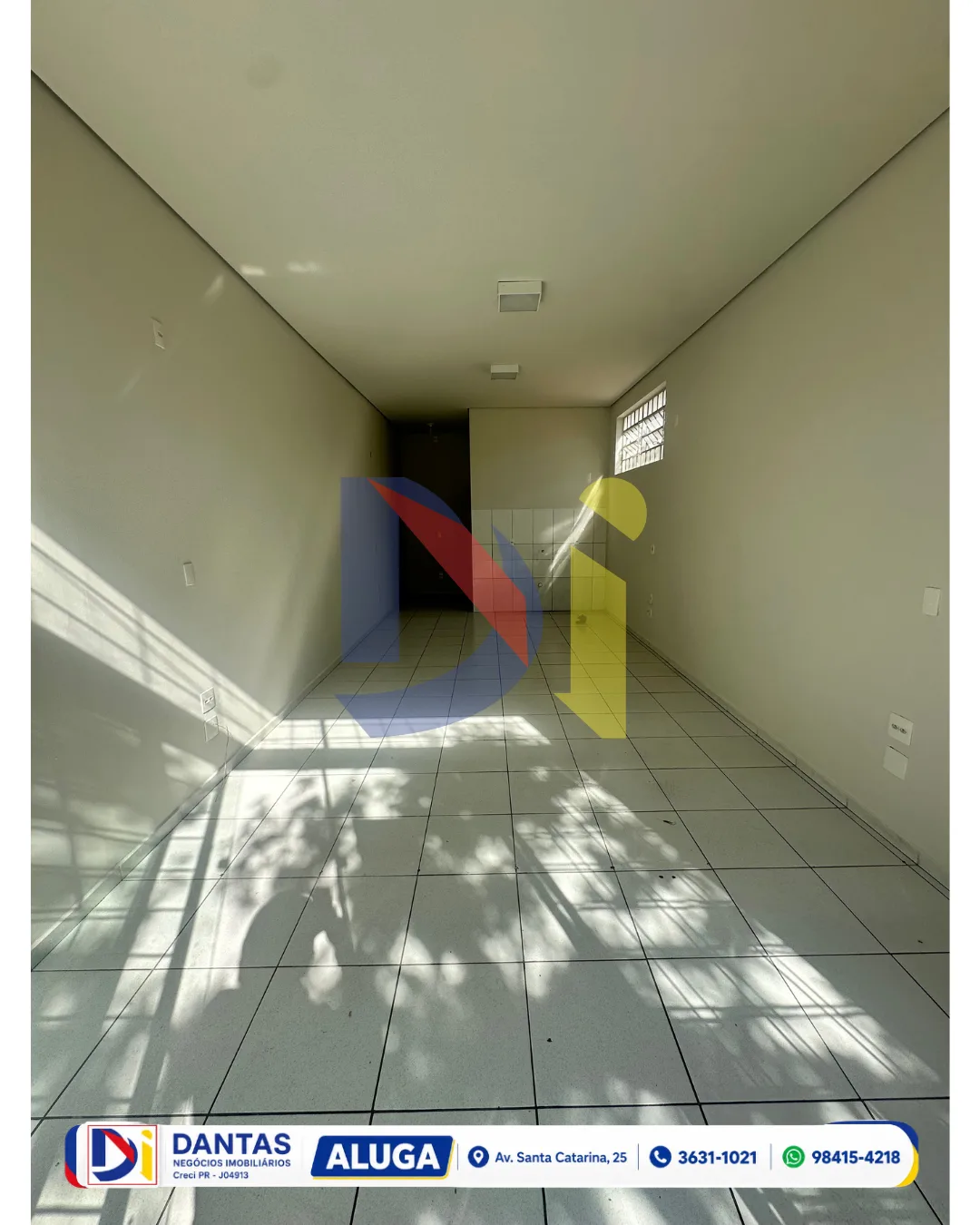 AV. ARTHUR THOMAS Nº. 1009-A SALA 01 — foto 2